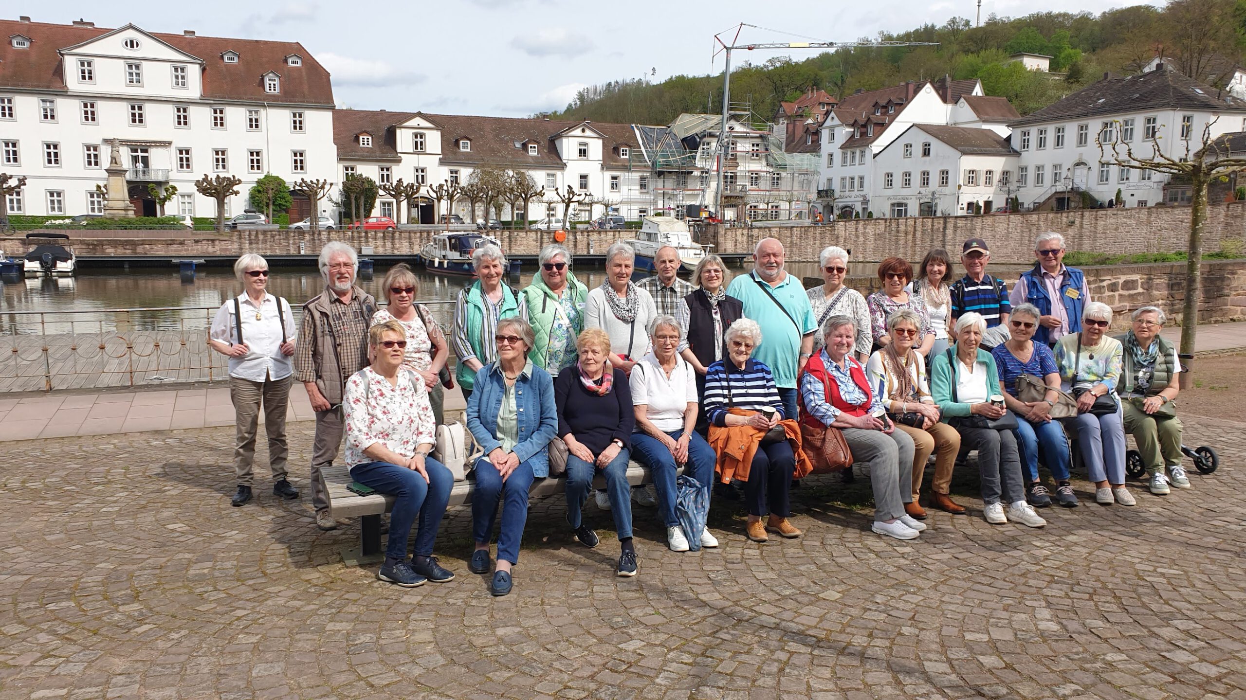 Bürgerverein: Fahrt nach Bad Karlshafen und Straußenfarm Reinhardswald