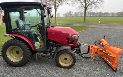 Traktor vom Firmengelände gestohlen – Polizei sucht Zeugen