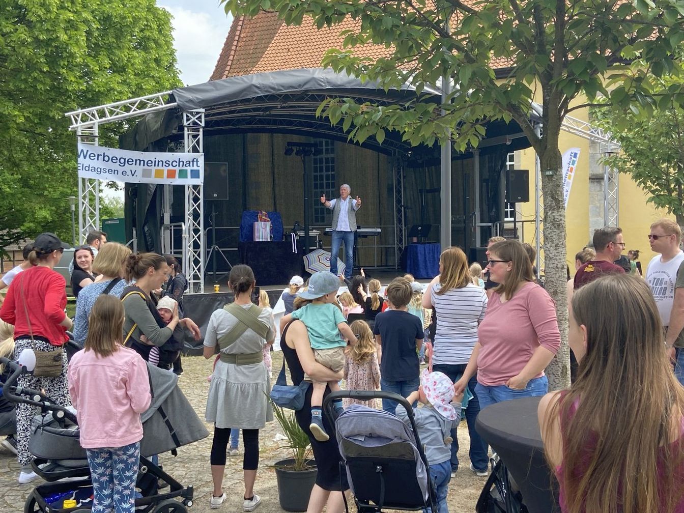 Honigkuchen-Senf-Fest lockt mit Familienprogramm und verkaufsoffenem Sonntag nach Eldagsen